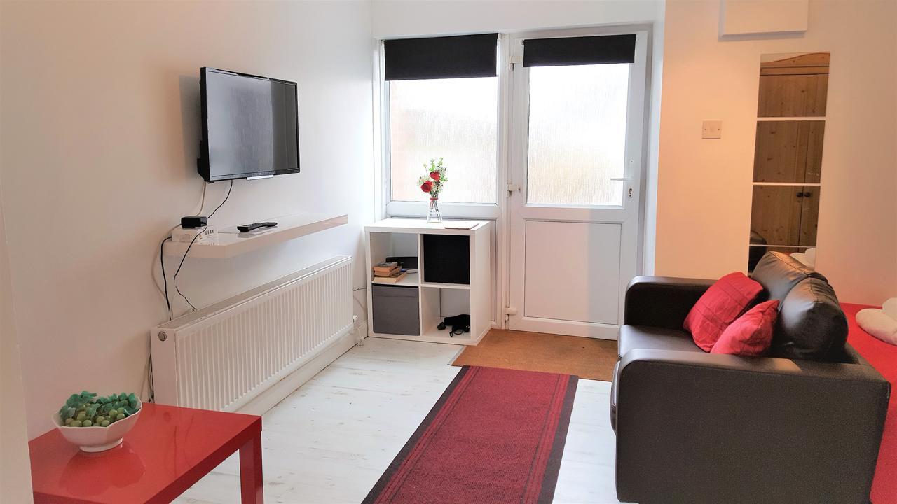 Swindon Old Town Studio - Entercloud9Sa Dış mekan fotoğraf